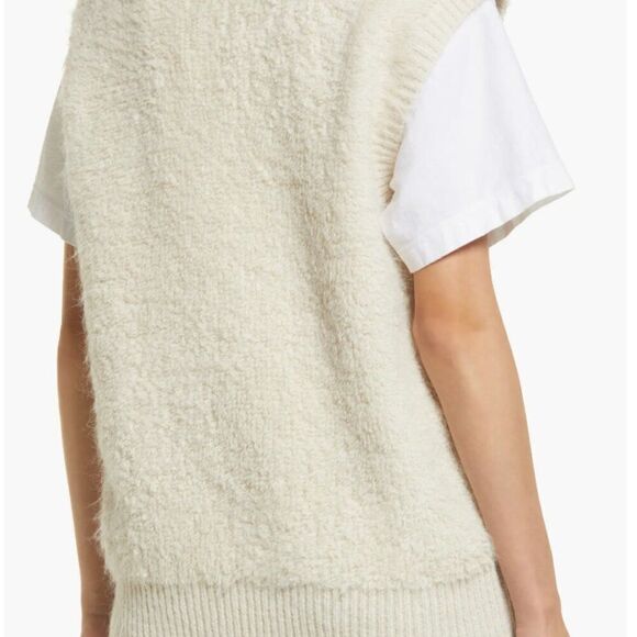 Vero Moda Sleeveless Loopi sweater vest in cream Birch NWT size small - Picture 2 of 11